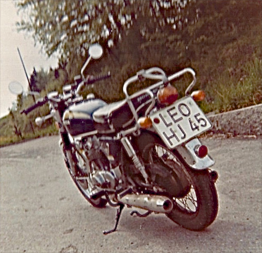 C22 - C-Motorräder Auswahl reduziert_ 2_1971-01-12_2530